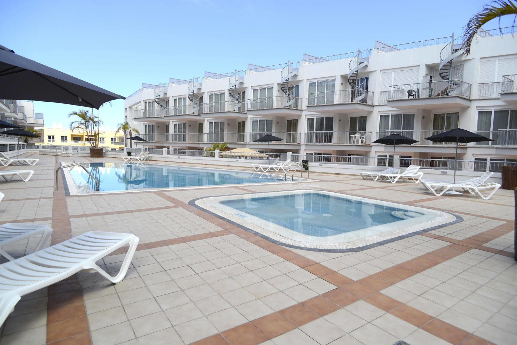 Arena Suites Puerto de Santiago  Exterior photo